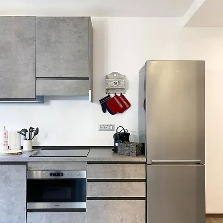 דירה Angel's 4 *